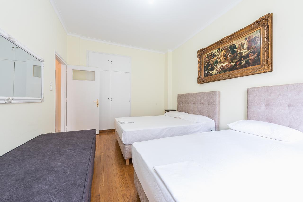 Victoria Queens Palace Apartments Athènes Extérieur photo