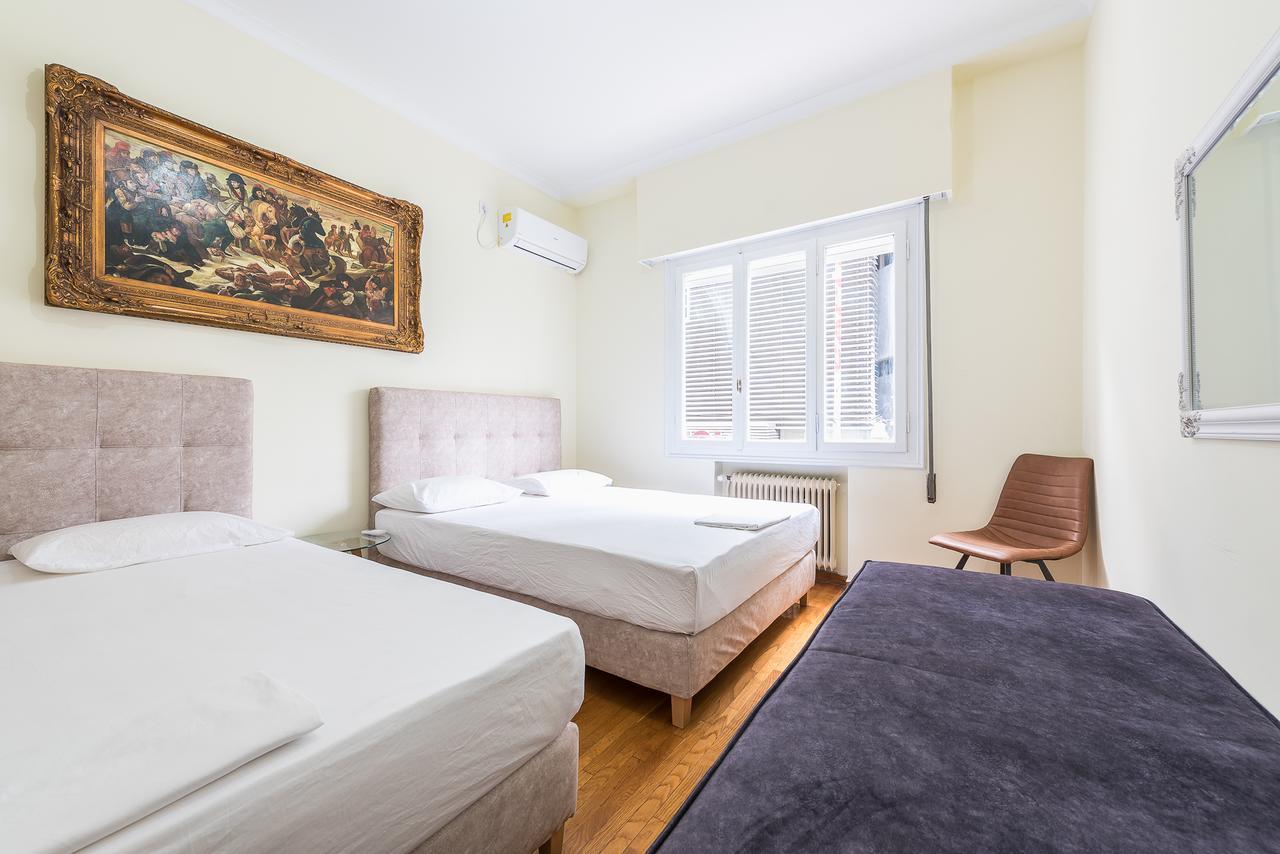 Victoria Queens Palace Apartments Athènes Extérieur photo